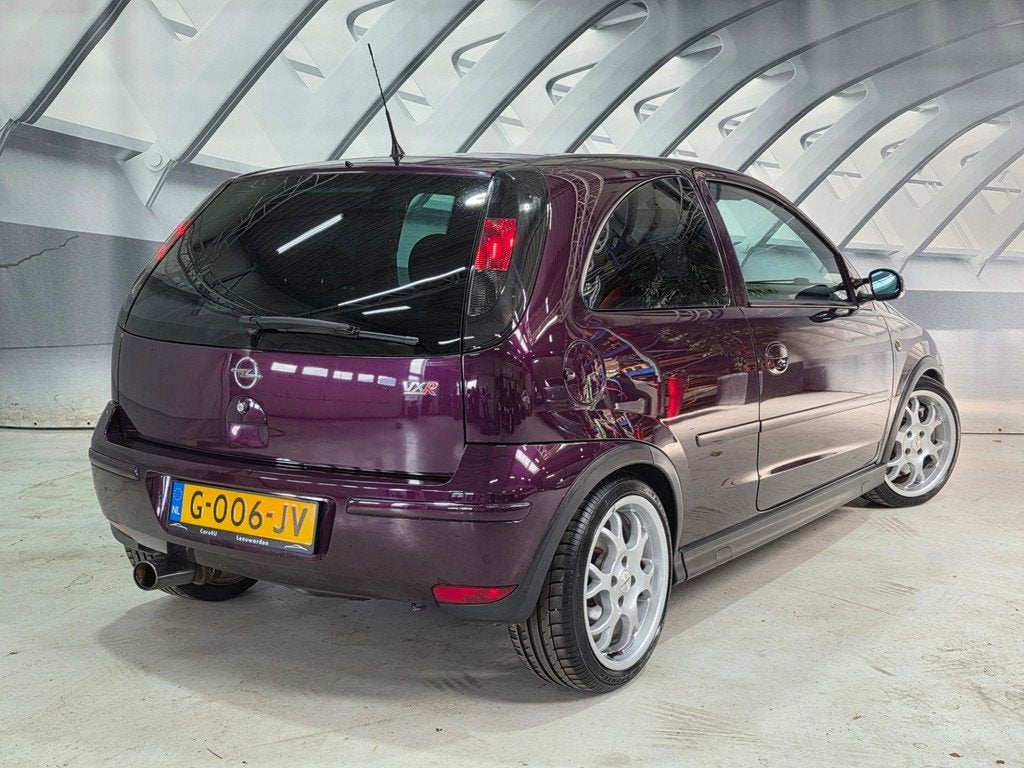 Opel Corsa 1.2-16V Irmscher uitvoering 95PK, Auto's, Voorwielaandrijving, Gebruikt, 31 €/maand, 1229 cc