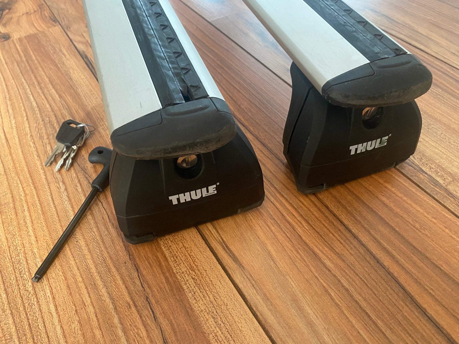 Thule dakgragers wingbars 123cm., Auto diversen, Dakdragers, Ophalen, Gebruikt