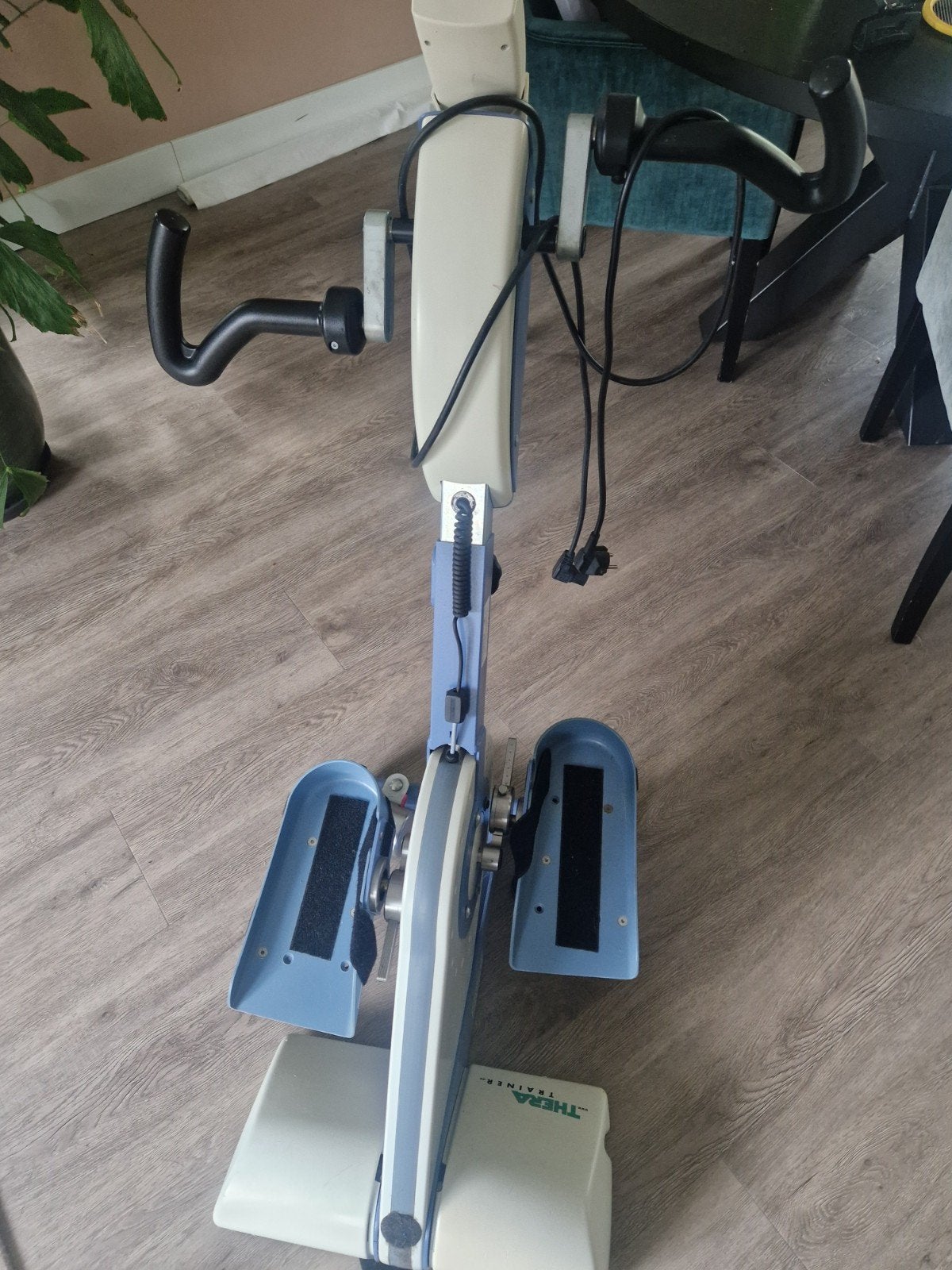 Thera-Trainer Live - Revalidatie en Fitness, Ophalen, Overige typen, Zo goed als nieuw, Metaal