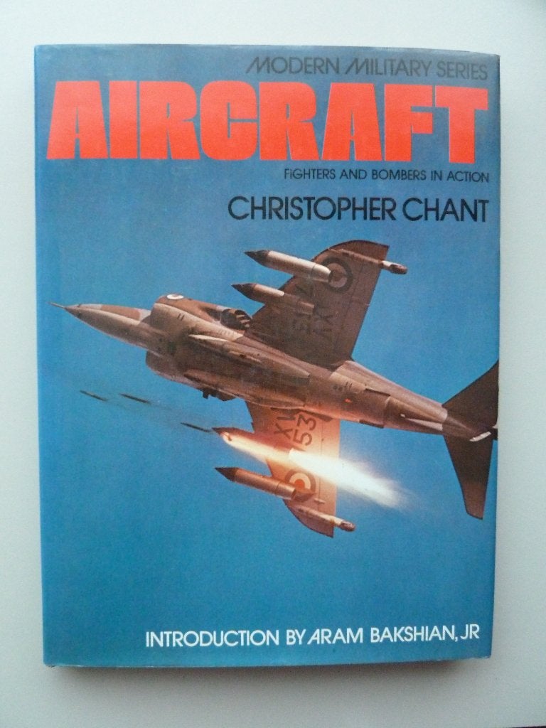 Aircraft Fighters and Bombers in Action Modern Military, Ophalen of Verzenden, Zo goed als nieuw, Boek of Tijdschrift
