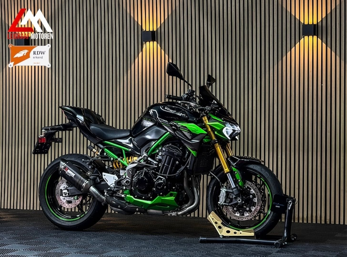 KAWASAKI Z900 SE PERFORMANCE - Akrapovic - 2024 - Nieuwstaat