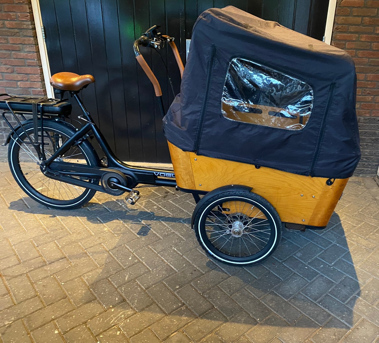 Vogue elektrische bakfiets, Ophalen, Gebruikt, 4 kinderen of meer