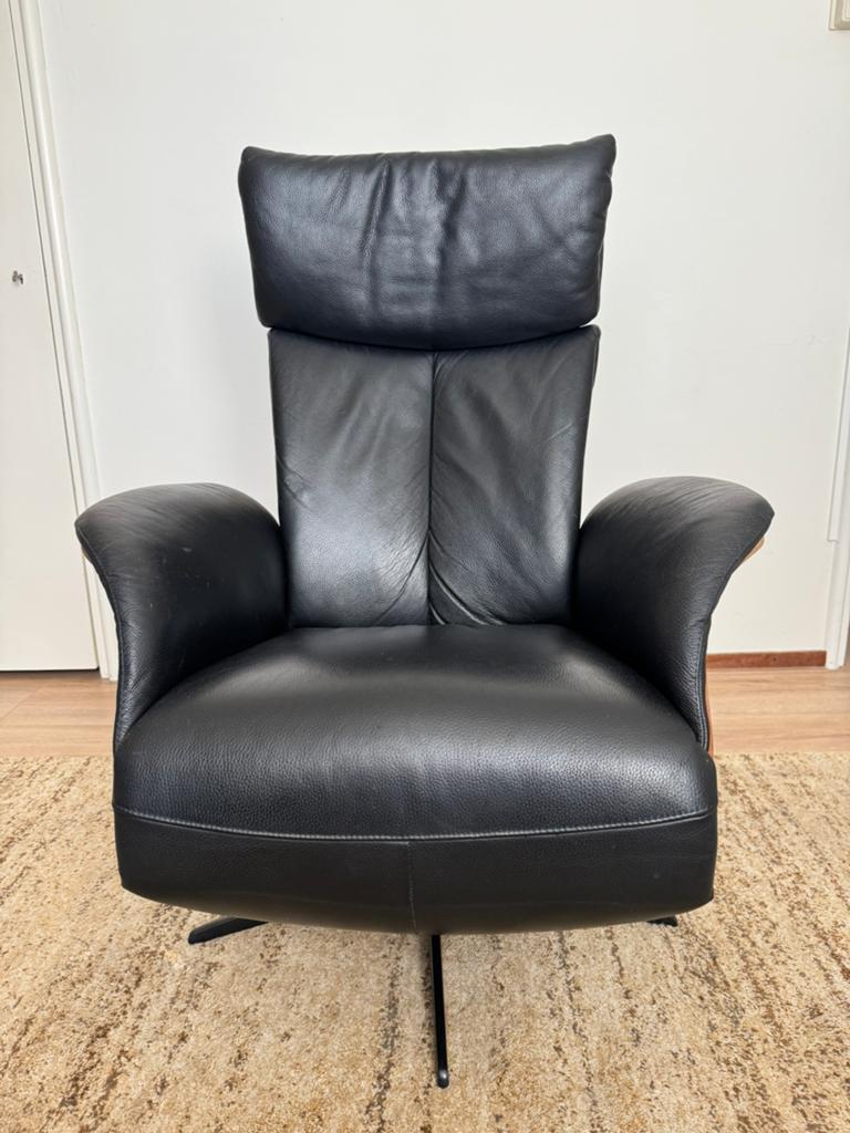 Hjort Knudsen Lederen Relaxfauteuil met Houten Details, Huis en Inrichting, Fauteuils, Ophalen of Verzenden, Zo goed als nieuw