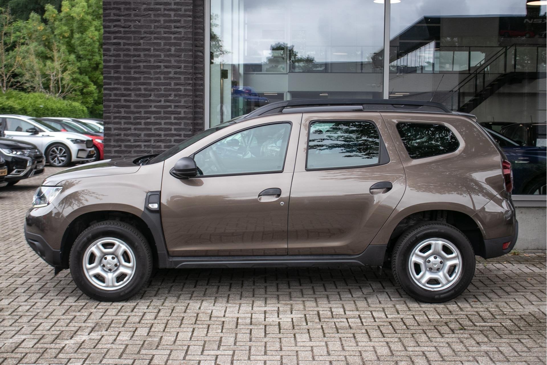 Dacia Duster 1.0 TCe Essential, Voorwielaandrijving, Start-stop-systeem, Stof, Gebruikt