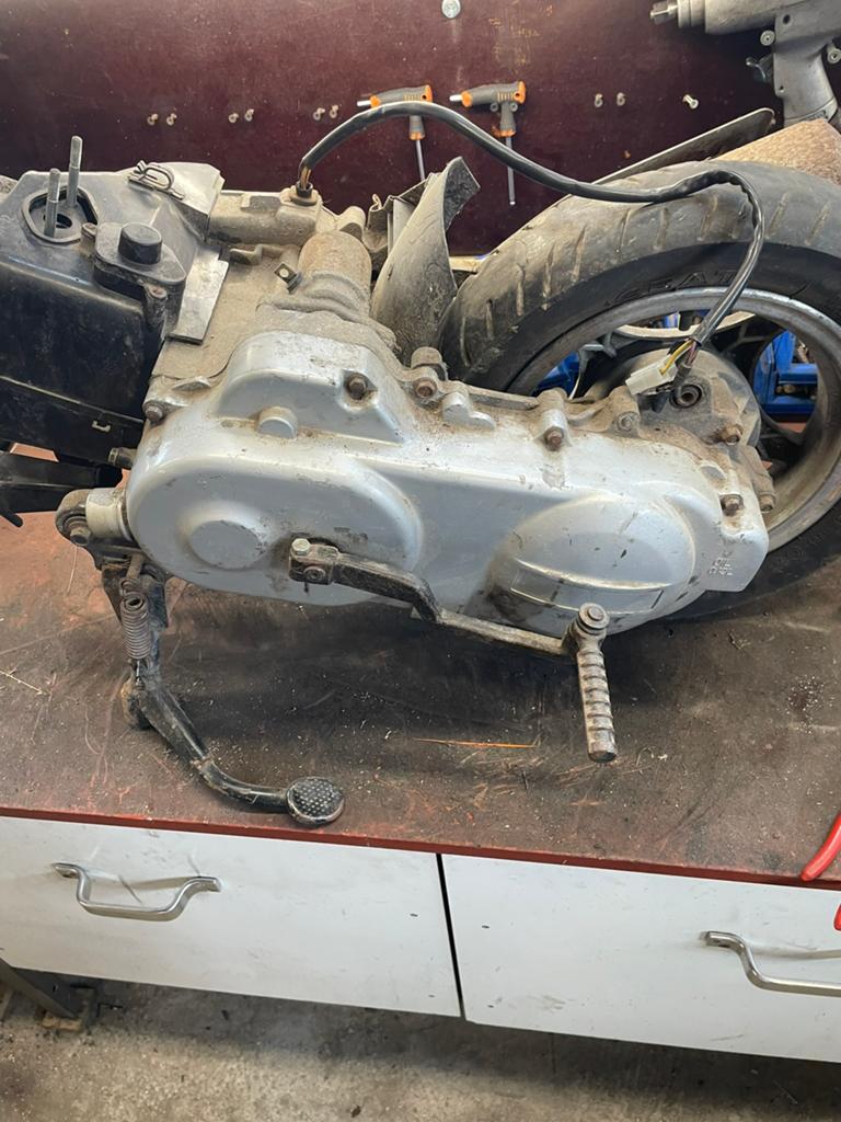 gy6 motorblok 50cc 4t 10 inch, Ophalen, Gebruikt, Blok, Kymco