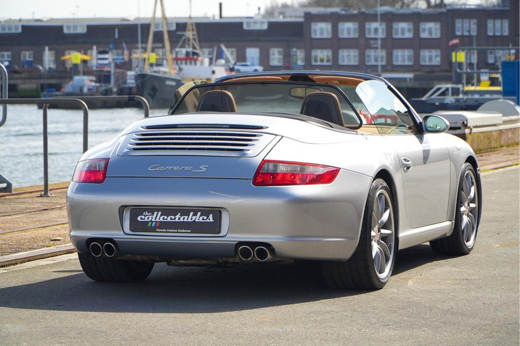 Porsche 911 Cabrio 3.8 Carrera S (bj 2007, automaat), Auto's, Porsche, Automaat, Achterwielaandrijving, Gebruikt, Cabriolet