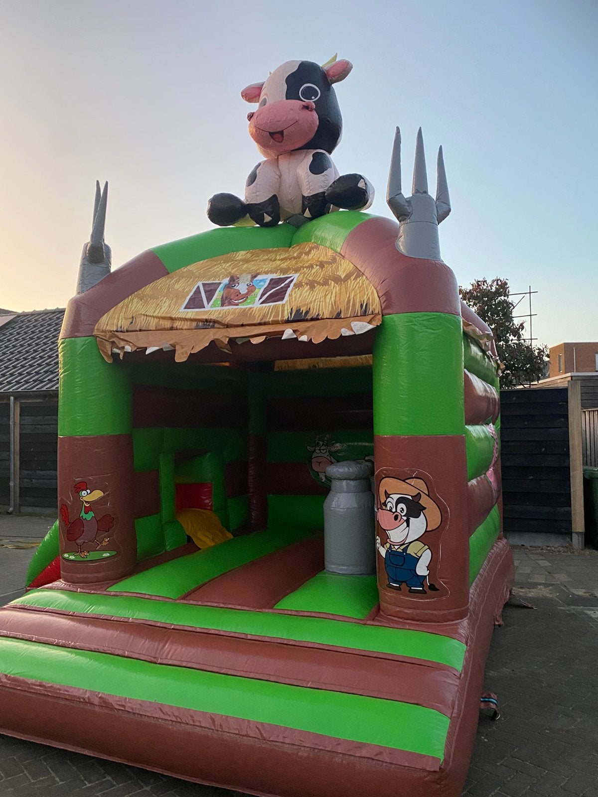 Springkussen Boerderij te huur / springkussen huren, Ophalen, Zo goed als nieuw, Overige