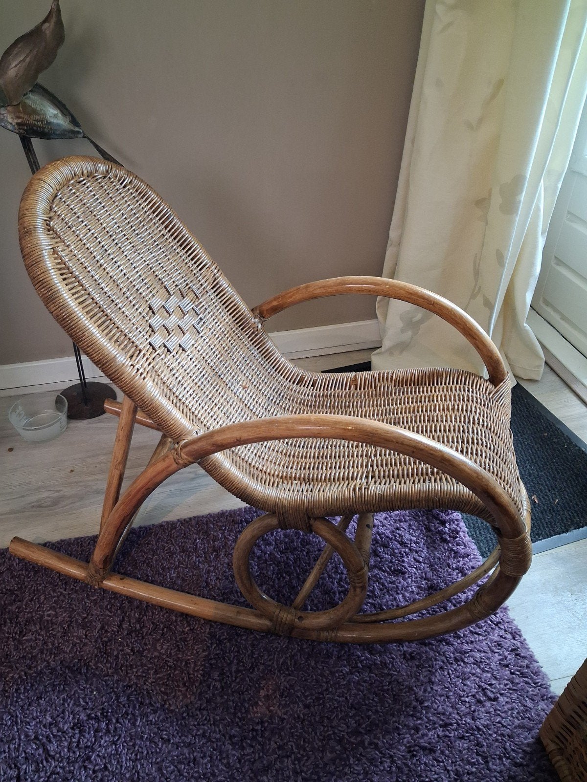 Rotan kinder schommelstoel, Ophalen, Gebruikt, Bruin, Hout