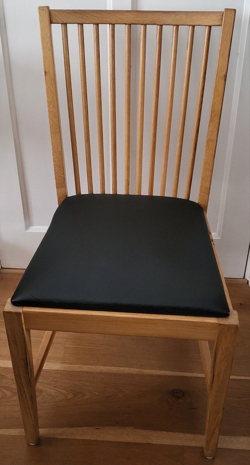 8 Licht eikenhouten Ikea eetkamerstoelen, Huis en Inrichting, Gebruikt, Zwart, Hout, Ophalen of Verzenden