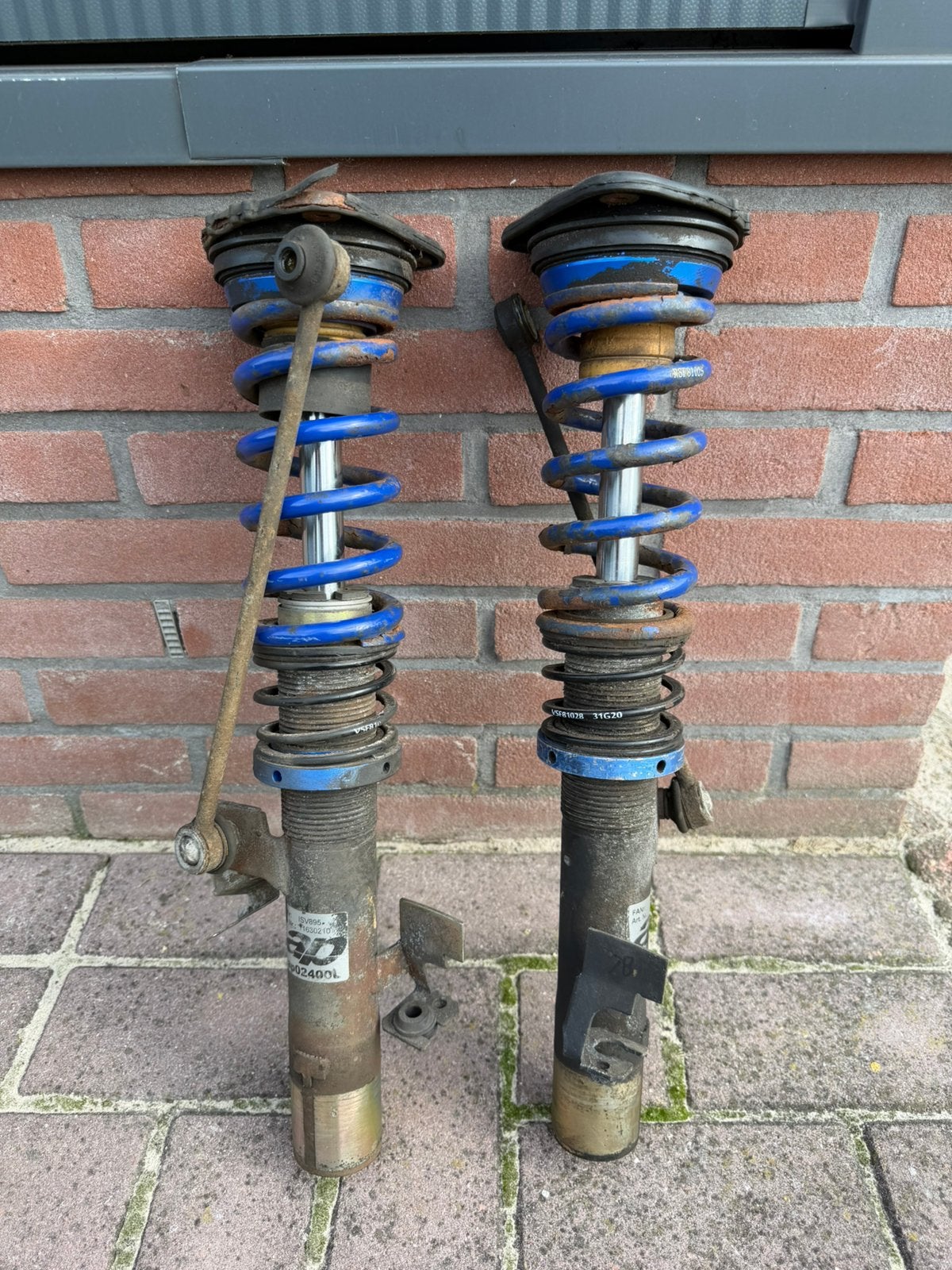 Schokbrekers, verlagingsveren, schroefveren AP02400L, Auto-onderdelen, Ophalen of Verzenden, Gebruikt, Ford