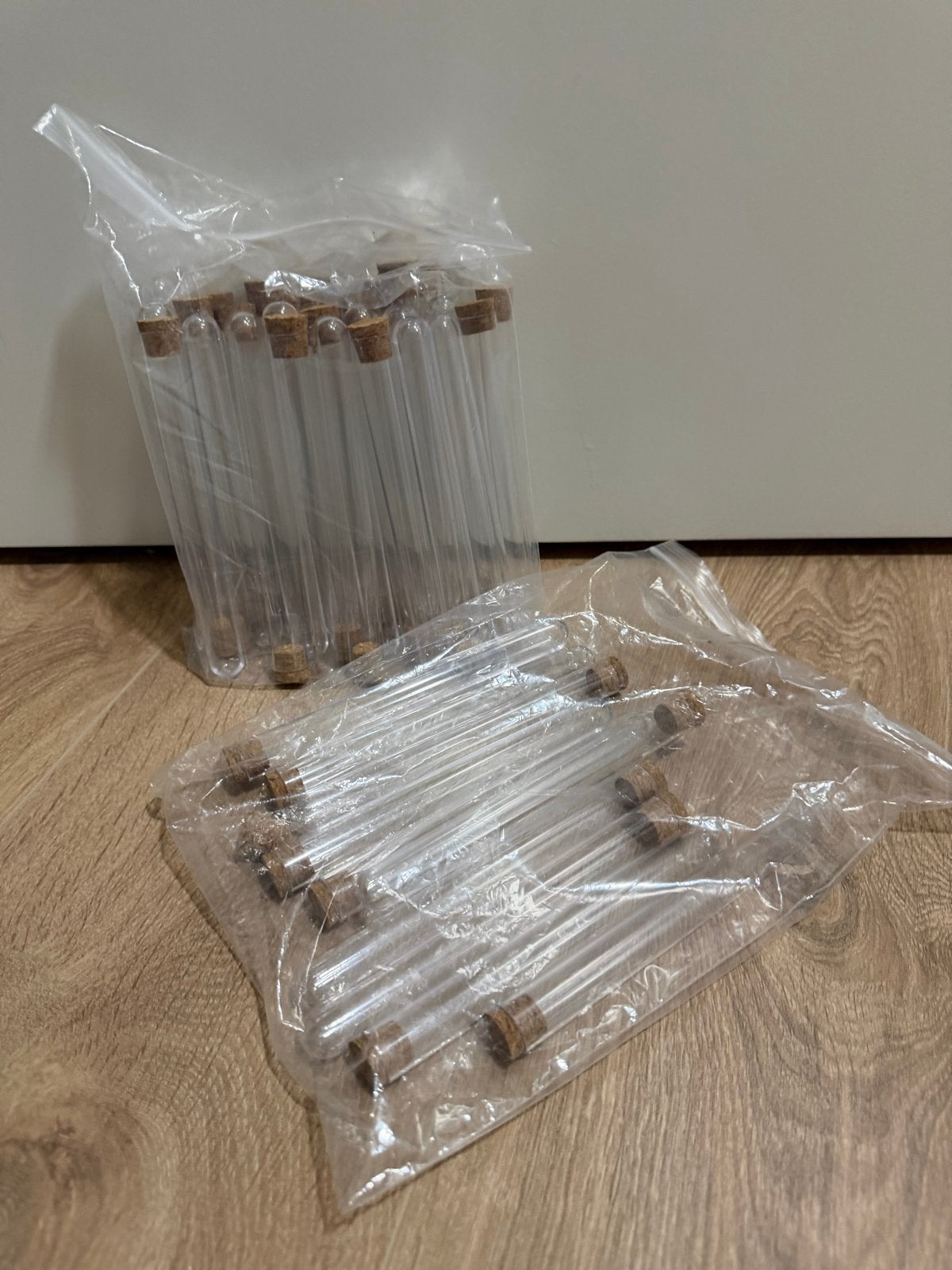 40 kunststof buisjes met kurken dop, Ophalen of Verzenden, Nieuw, Overige typen
