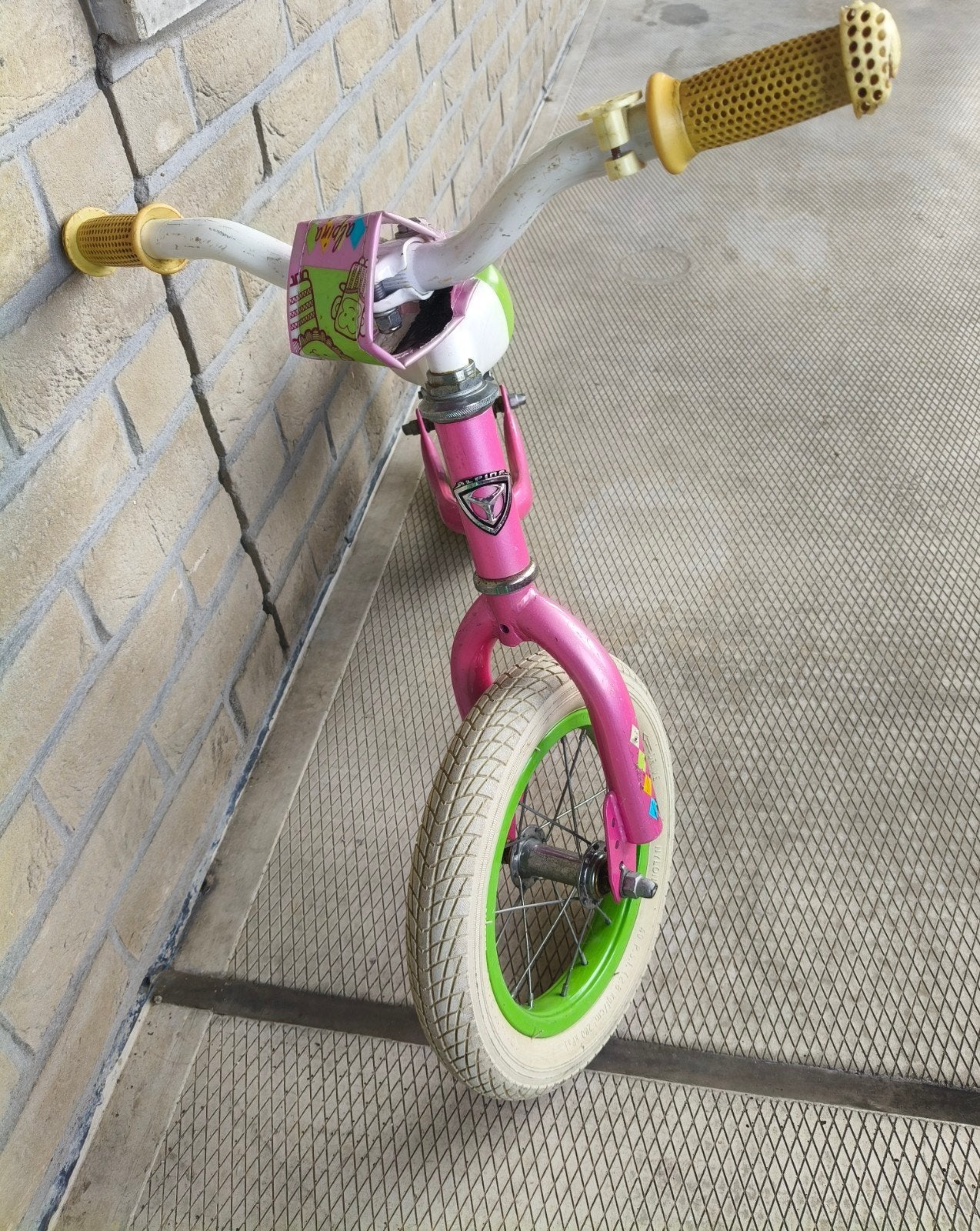 Roze loopfiets, Ophalen, Gebruikt, Overige typen, Alpina