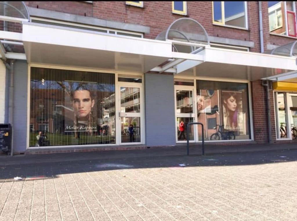 Instapklare goedlopende kapperzaak