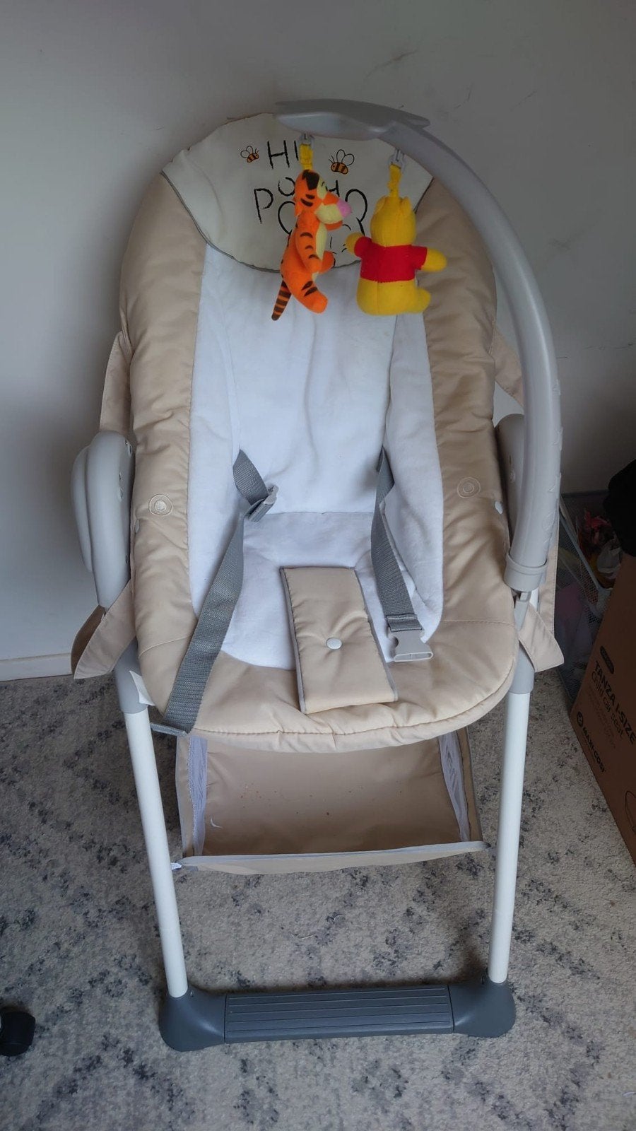 Hauck Sit n Relax Disney Winnie the Pooh, Kinderen en Baby's, Kinderstoelen, Ophalen, Zo goed als nieuw, Meegroeistoel, Gordel(s)