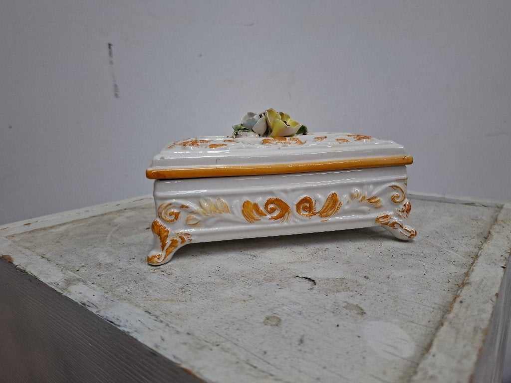 antiek porselein doosje, Antiek en Kunst, Ophalen of Verzenden