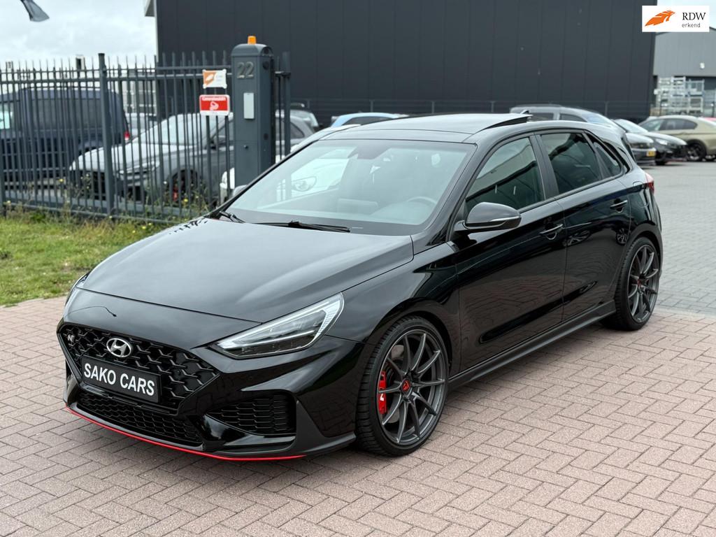 Hyundai I30N 2.0 N 2021 280PK Automaat Facelift Pano Dealer, Auto's, Hyundai, 1998 cc, Gebruikt, 4 cilinders, 700 kg