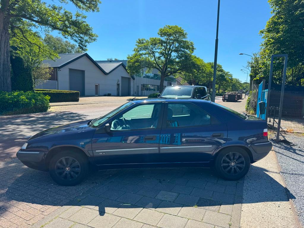 Citroen Xantia 1.8i-16V A-C Elek Pakket Automaat, Auto's, Stof, Gebruikt, 680 kg, 4 cilinders