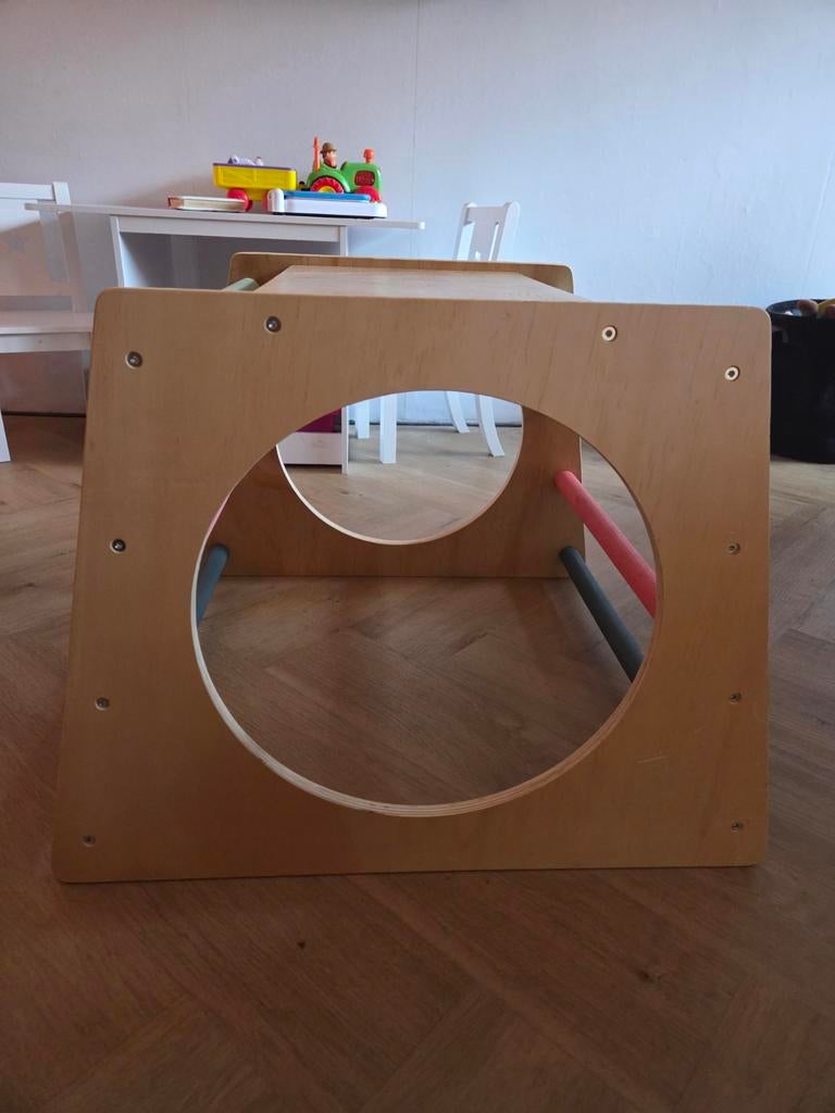 Klimtoestel voor kinderen, Ophalen