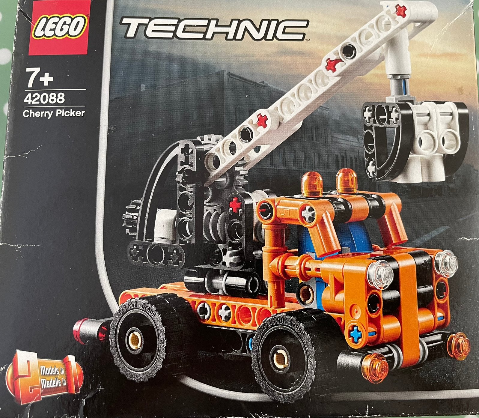 Lego Technic 42088 2 in 1 Compleet Hoogwerker/Sleepwagen, Lego, Ophalen of Verzenden, Zo goed als nieuw, Complete set
