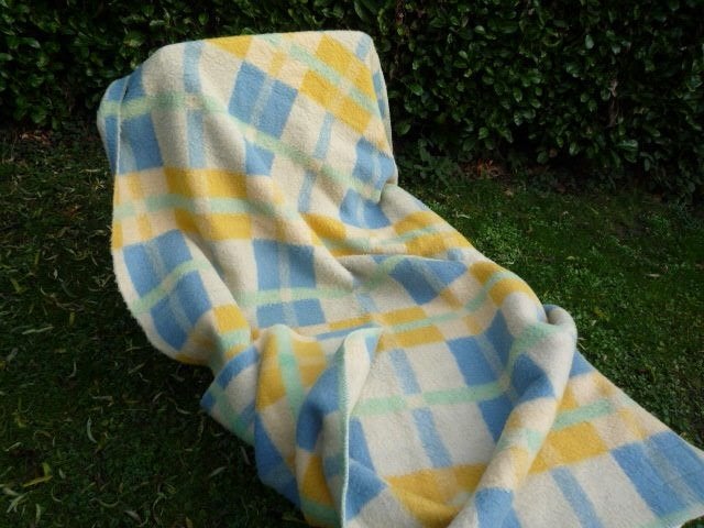 wollen deken 225 x 160 cm dormita, Ophalen of Verzenden, Gebruikt