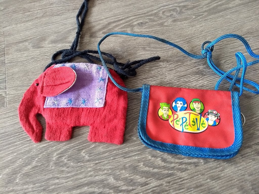 Twee leuke kinderportomonnees, Ophalen of Verzenden, Gebruikt, Jongen of Meisje
