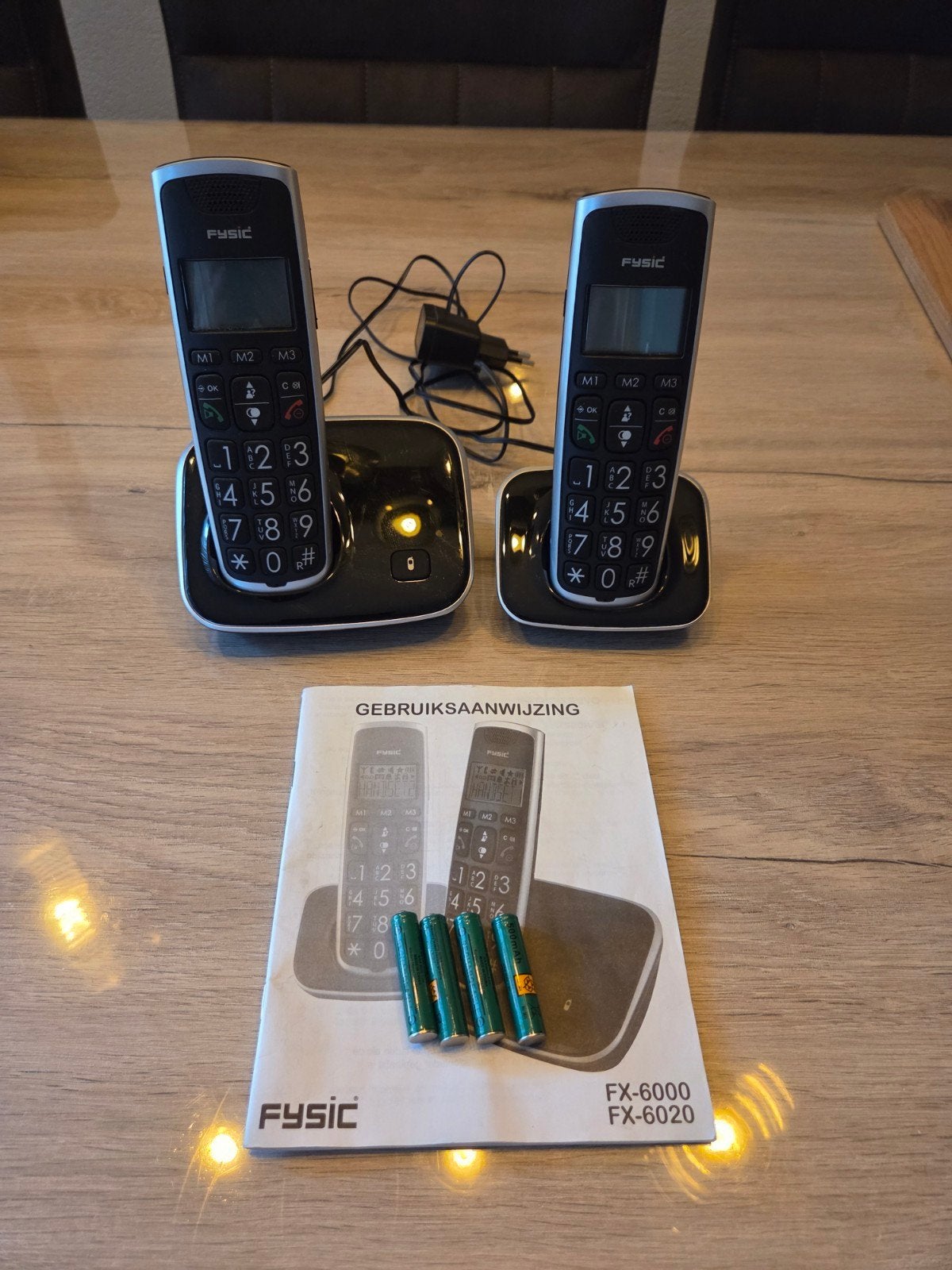 Fysic FX-6000 FX-6020 Duo Dect Telefoon Senioren, Telecommunicatie, Vaste telefoons | Handsets en Draadloos, Ophalen, Zo goed als nieuw