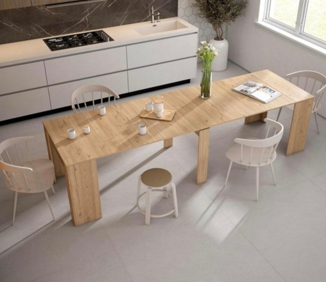Uitschuifbare eikenkleurige tafel - Zo goed als nieuw