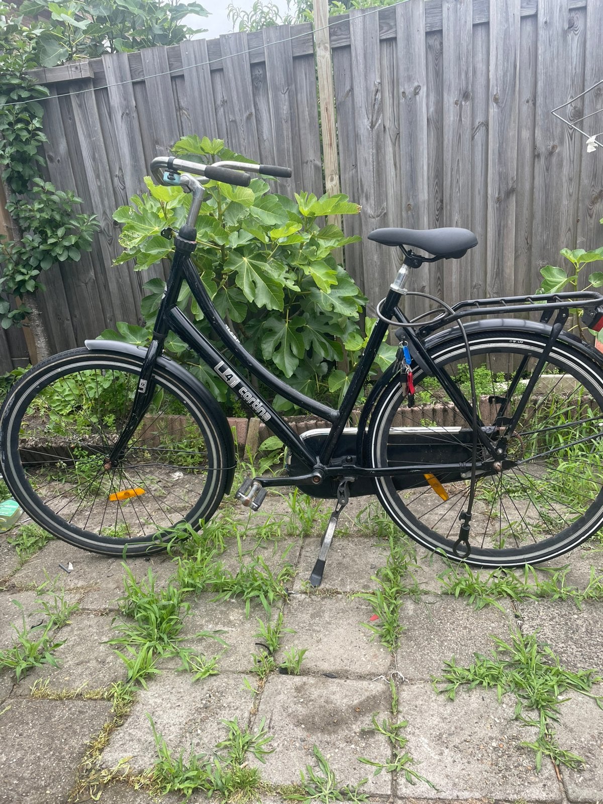 Cortina U4 fiets 28 inch genoeg beenruimte, Ophalen, Zo goed als nieuw