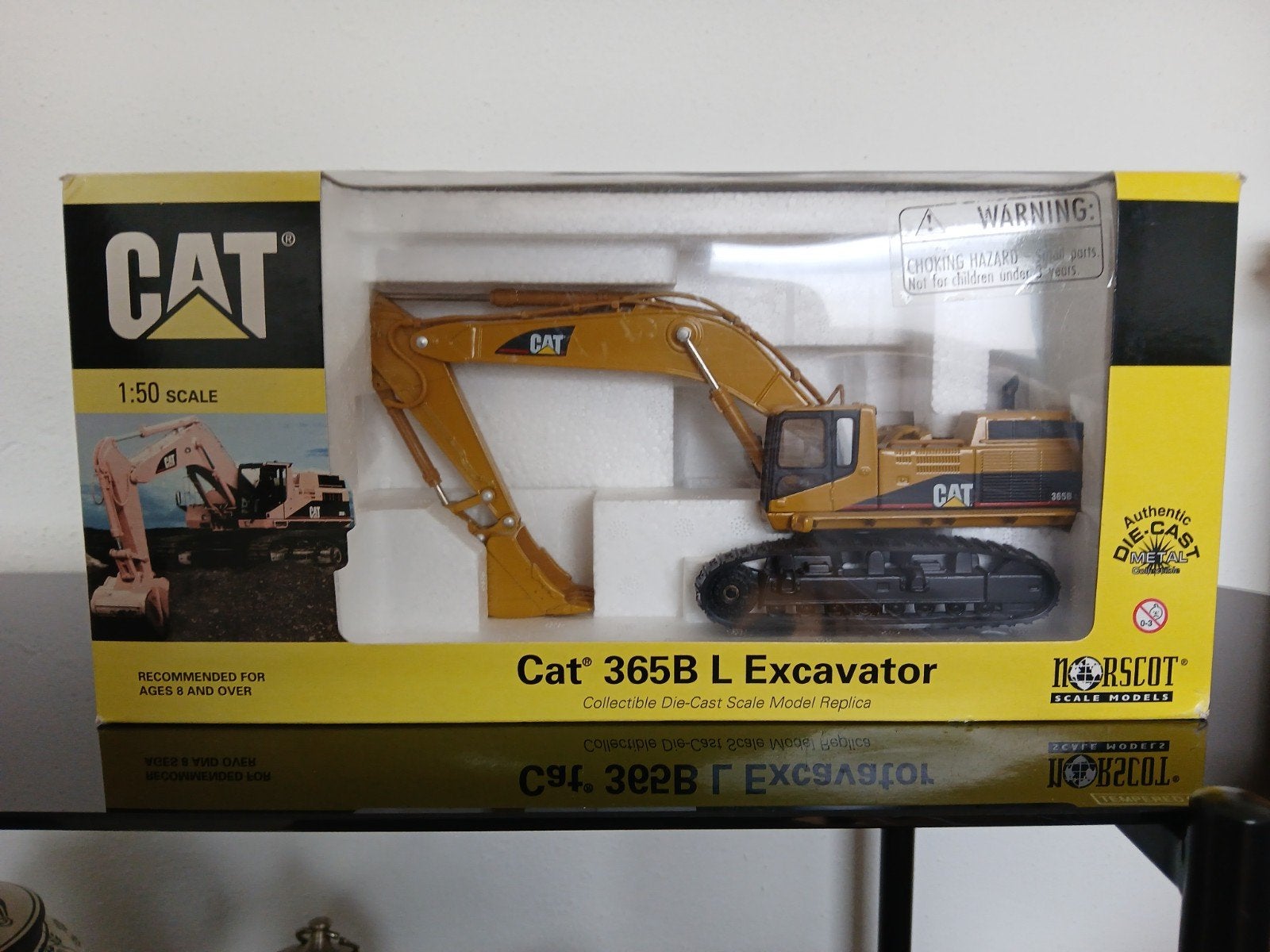 Caterpillar 365B L Graafmachine - Nieuw in doos (1:50), Ophalen of Verzenden