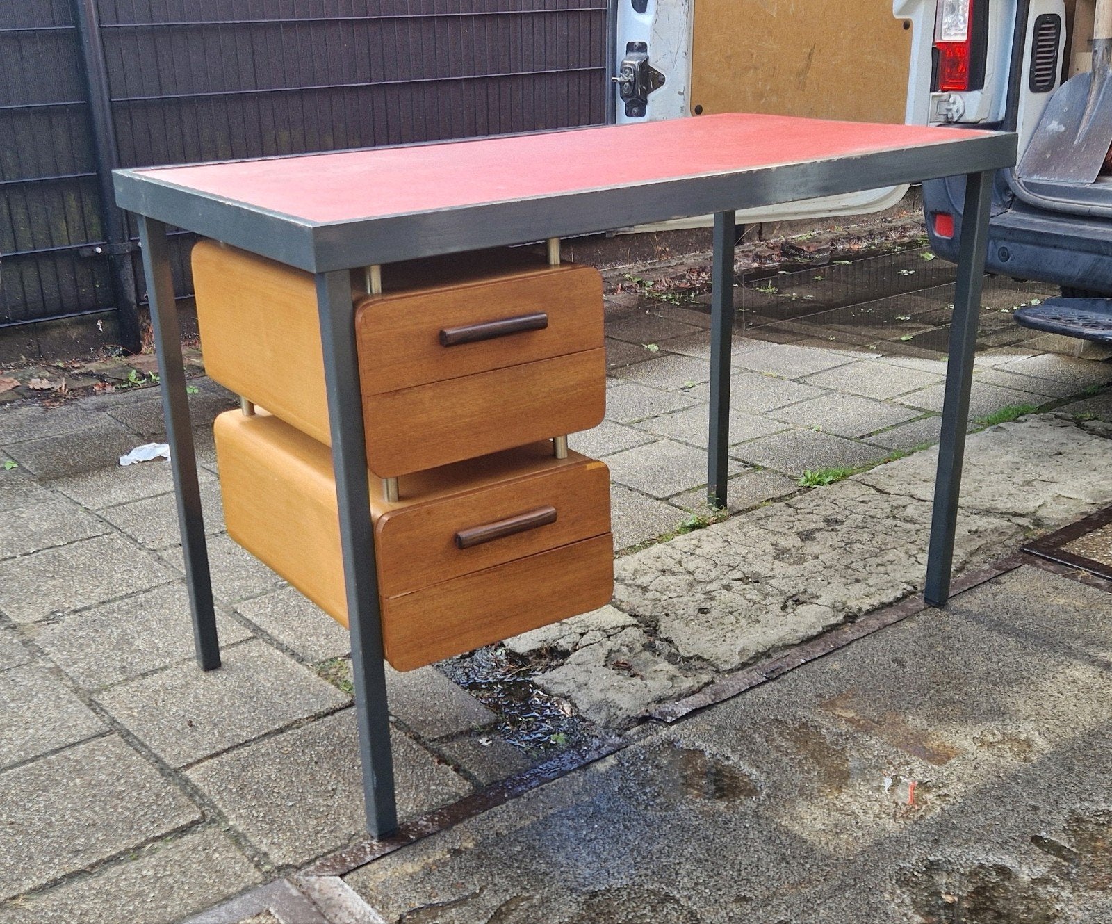 vintage industrieel bureau, Ophalen, Huis en Inrichting