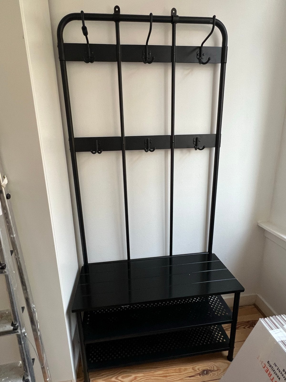 IKEA NIPÅSEN / BAGGMUCK Kapstok met schoenenrek en bankje, Huis en Inrichting, Ophalen, Zo goed als nieuw, Metaal, Staande kapstok