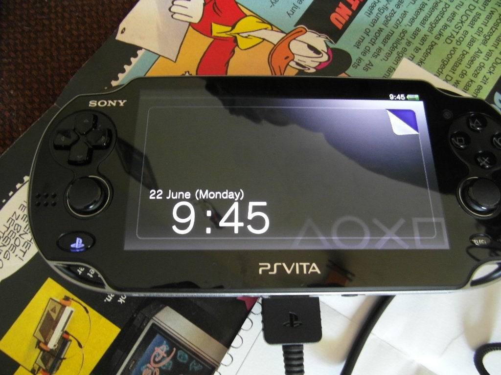 Playstation Vita 1004, spellen en hardcase beschermkoffer, Ophalen of Verzenden, Zo goed als nieuw, Zwart, Met camera