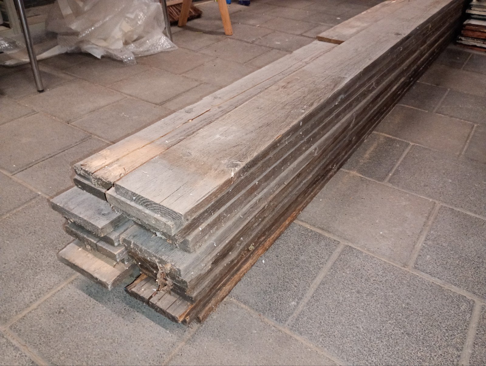Partij gebruikte vuren planken 5100 x 150 x 22 mm, Ophalen