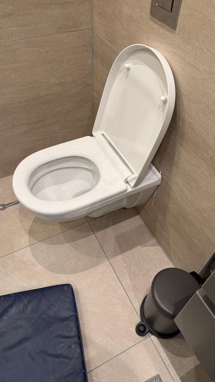 Toiletpot Villeroy en Boch, Ophalen, Zo goed als nieuw, Toilet