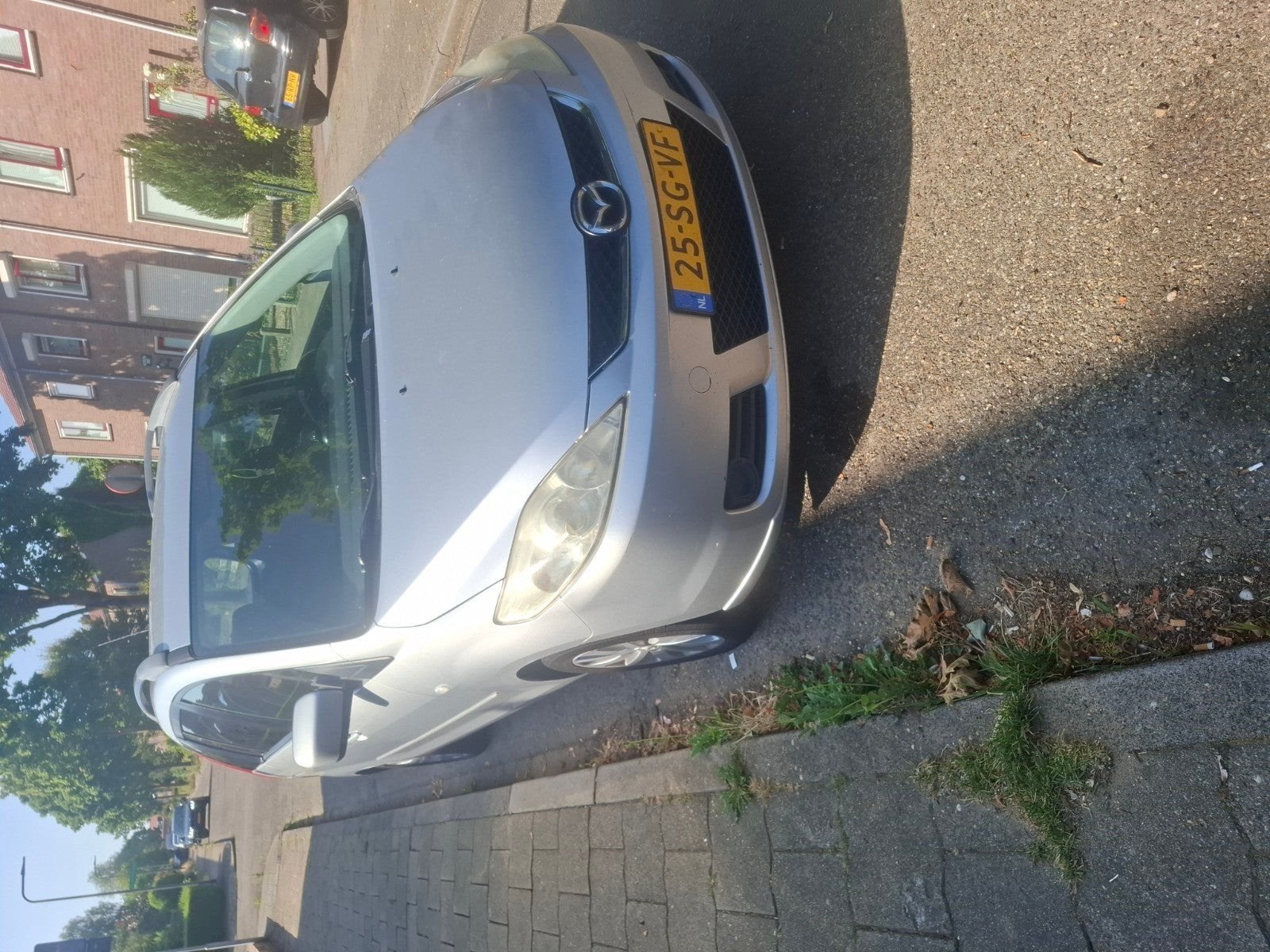 Mazda 5 1.8 2006 Grijs, Auto's, 1370 kg, 4 cilinders, 7 stoelen, Origineel Nederlands