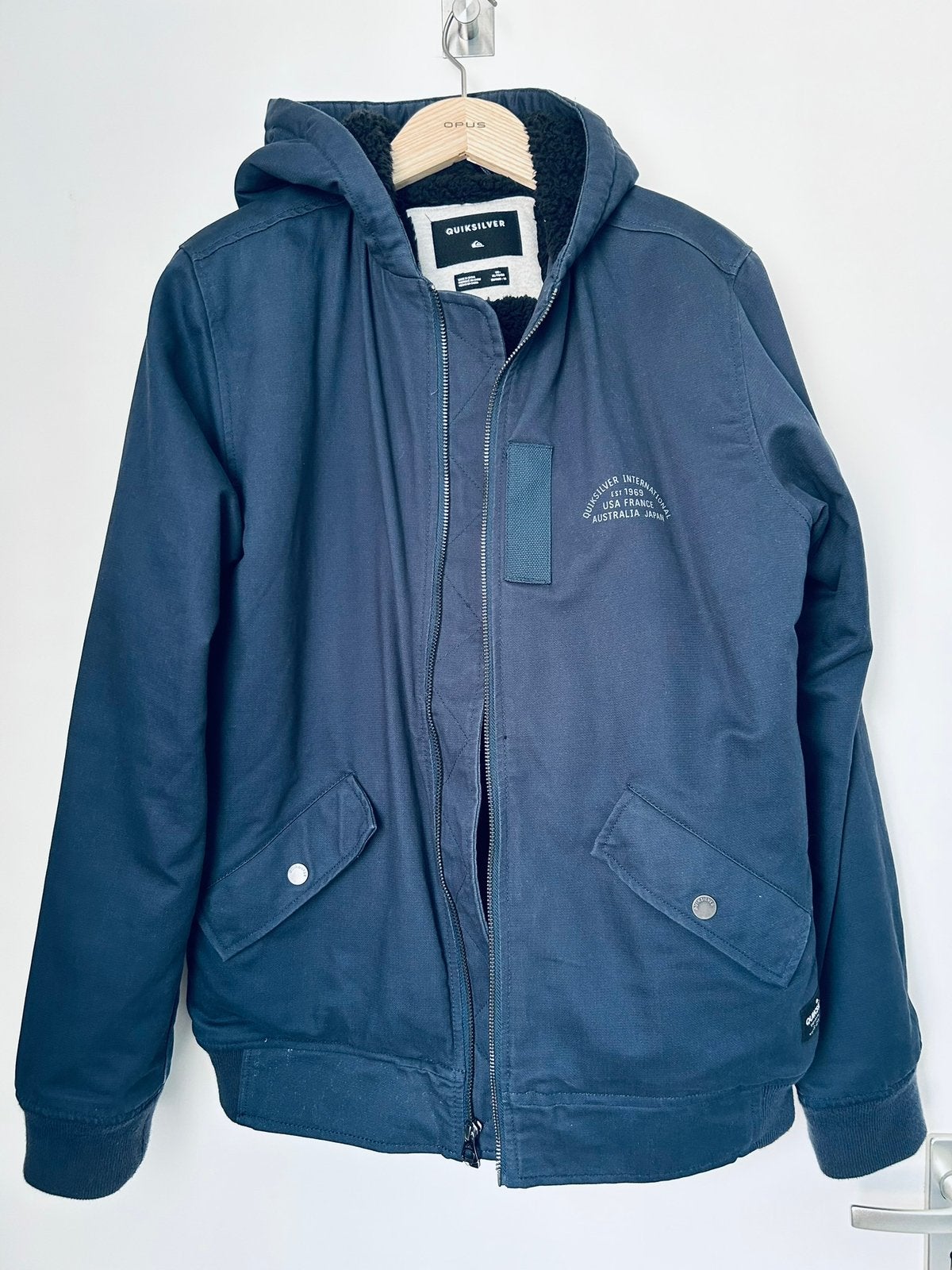 Quicksilver Jas Maat Junior XL / 16 Donkerblauw Als nieuw, Ophalen of Verzenden, Zo goed als nieuw, Jongen, Jas