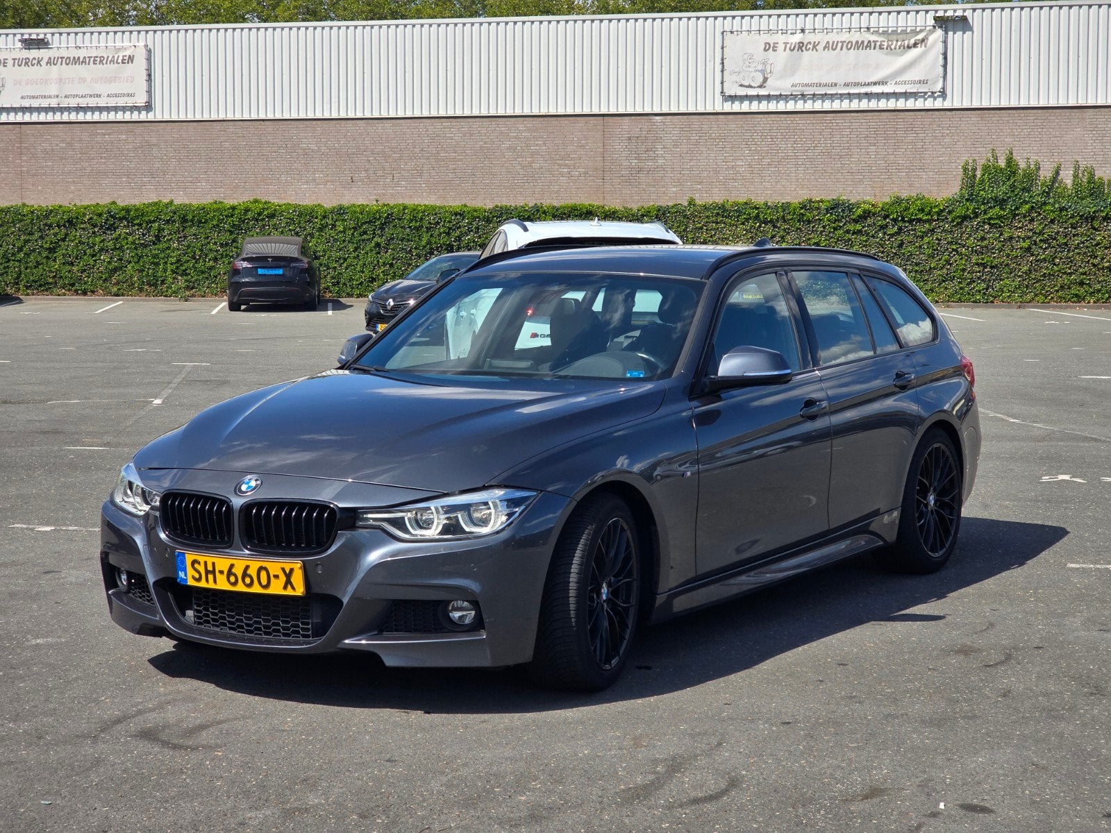 BMW 3-Serie 318i 136pk Aut 2017 Grijs, Auto's, BMW, Automaat, Stationwagon, Particulier, 3 cilinders