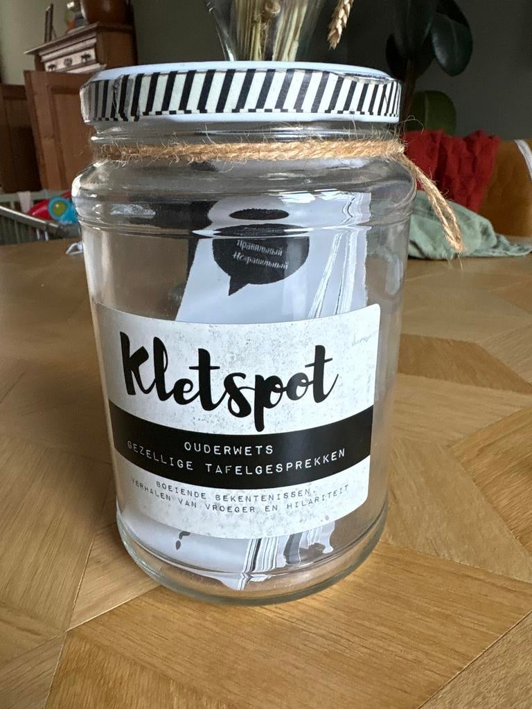 Kletspot: Gezellige Tafelgesprekken, Hobby en Vrije tijd, Gezelschapsspellen | Kaartspellen, Ophalen, Zo goed als nieuw