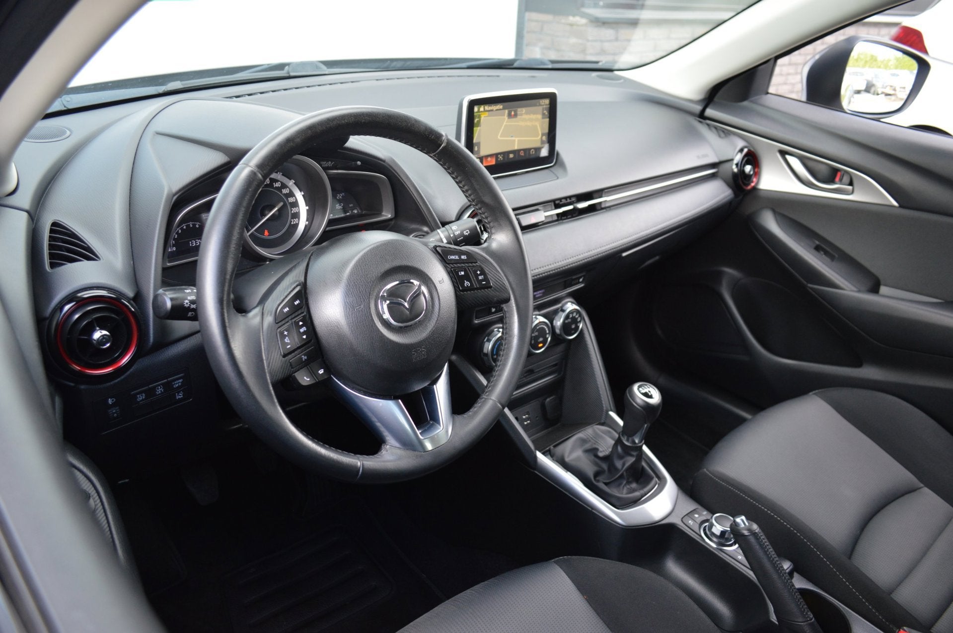 Mazda CX-3 Camera|Stoelverwarming|Navi|Trekhaak|, Voorwielaandrijving, 1998 cc, Gebruikt, Euro 6