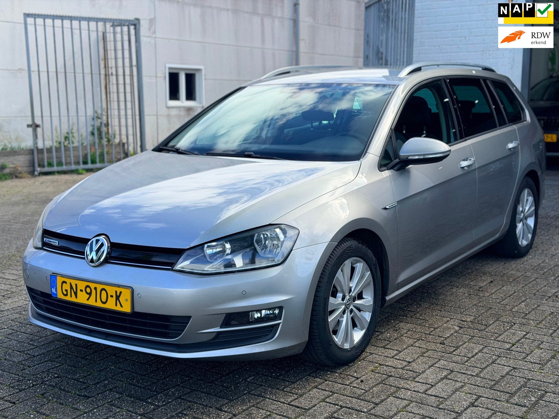 Volkswagen Golf Variant 1.0 TSI Comfortline Bj:2015 Navi Par, Auto's, Voorwielaandrijving, Stof, Gebruikt, Euro 6