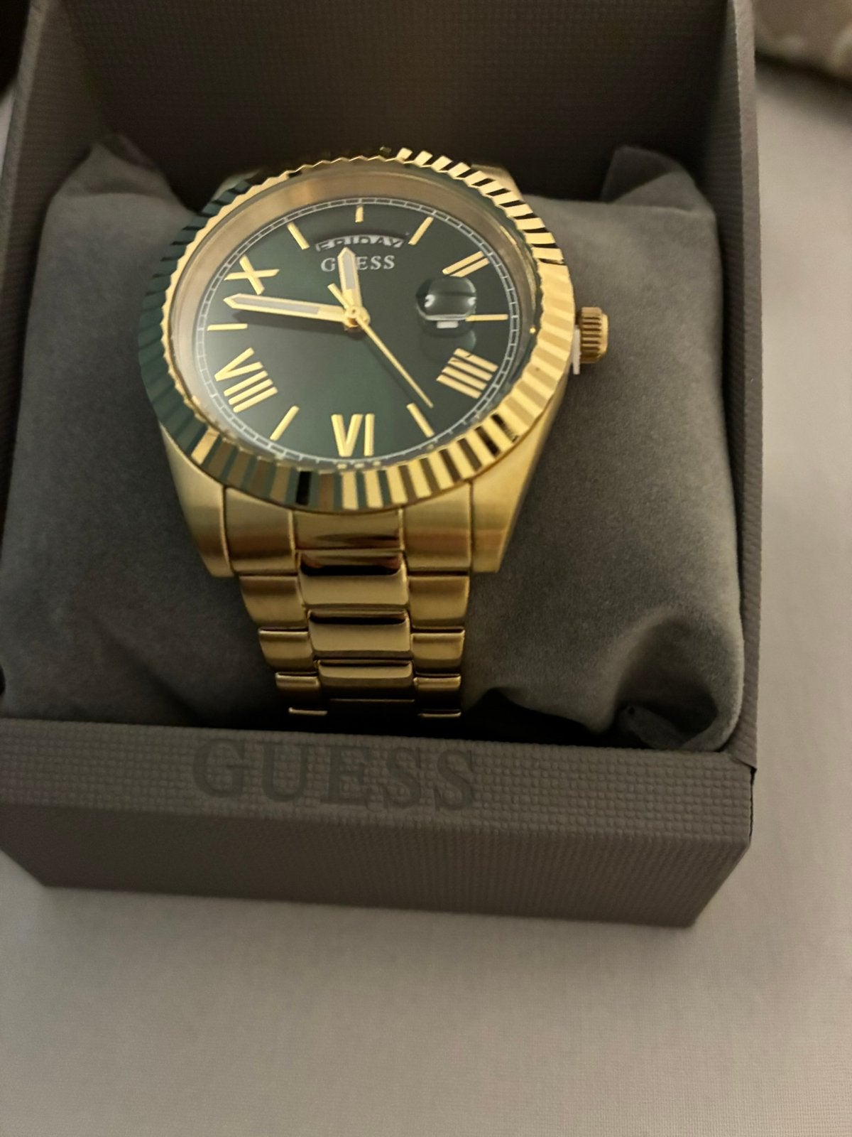 NEW GUESS GOLD HORLOGE, Ophalen of Verzenden, Zo goed als nieuw, Overige merken