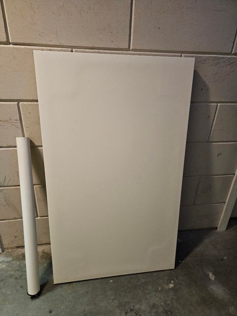 Tafelblad 4 poten wit Ikea, Ophalen, 50 tot 100 cm, 50 tot 100 cm, Zo goed als nieuw