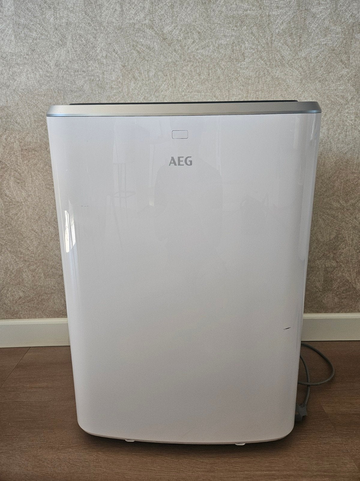 AEG Mobiele Airco AXP26U338CW, Ophalen, Gebruikt, Minder dan 60 m³, 3 snelheden of meer