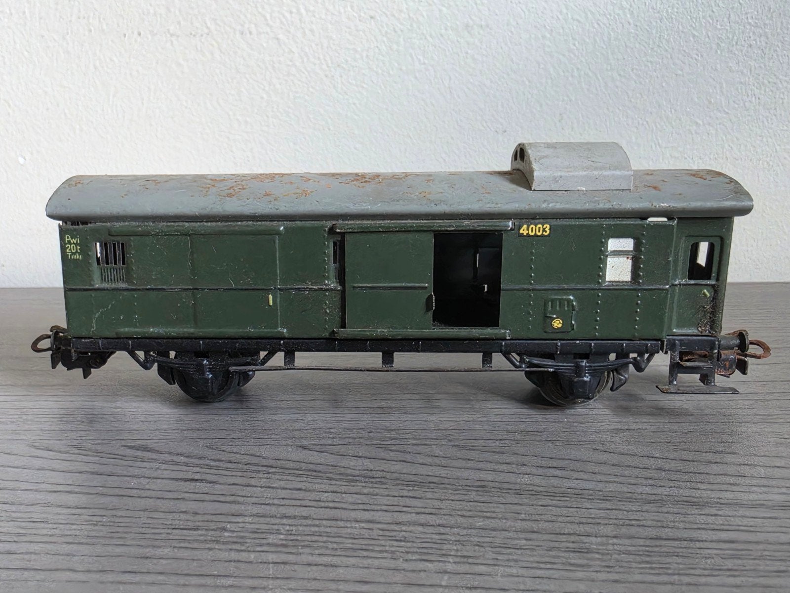 Märklin 4003 Bagagewagon - Groen, Gebruikt, Wisselstroom, Gebruikt, Wagon, Ophalen of Verzenden