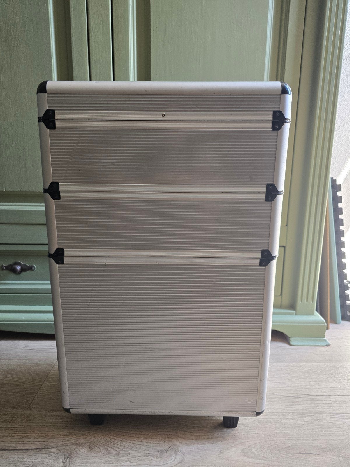 Kapperskoffer met benodigheden., Ophalen, Hard kunststof, Minder dan 50 cm