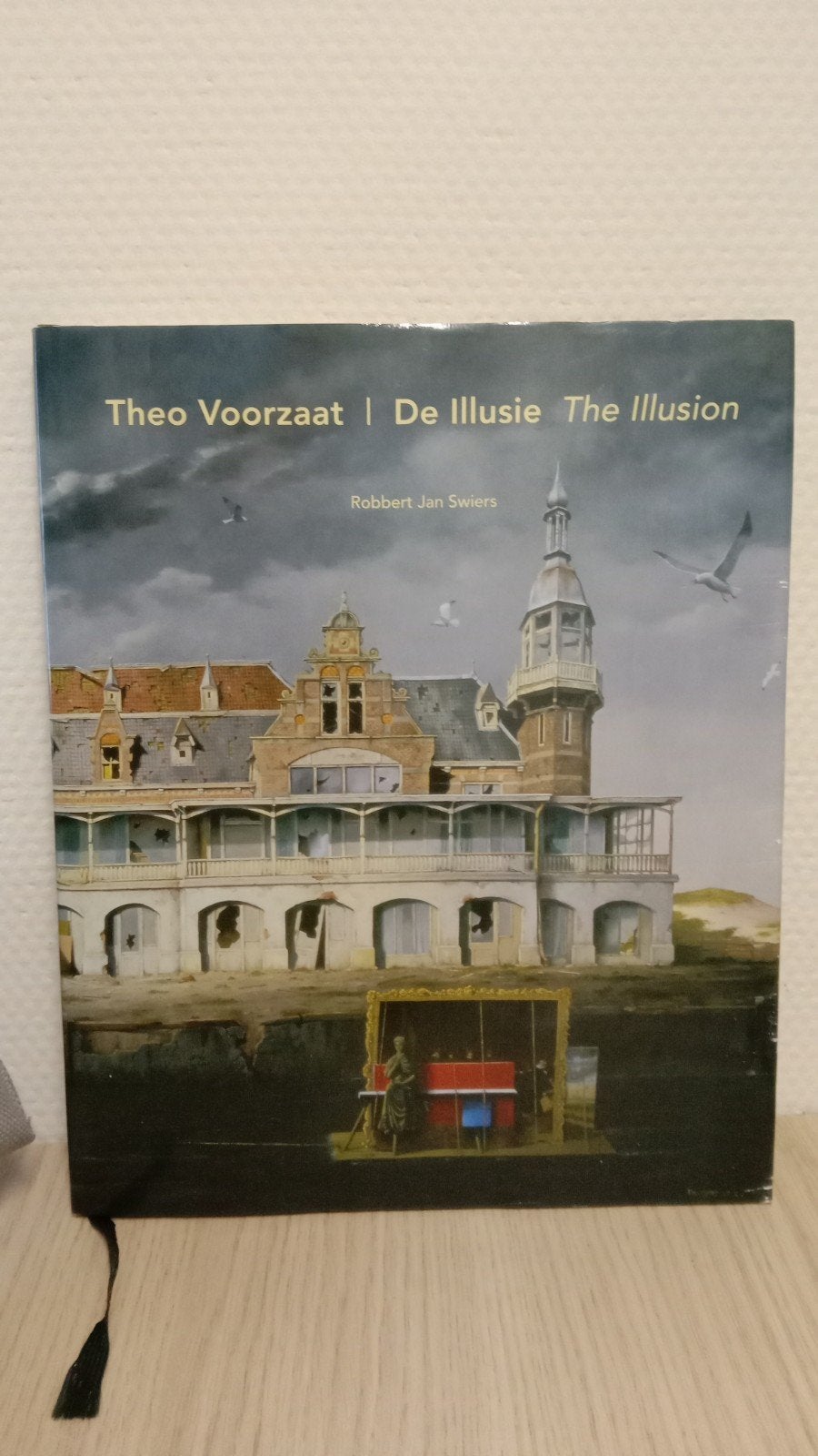 Theo Voorzaat De Illusie, Boeken, Ophalen of Verzenden, Zo goed als nieuw, Overige onderwerpen, Robbert Jan Swiers
