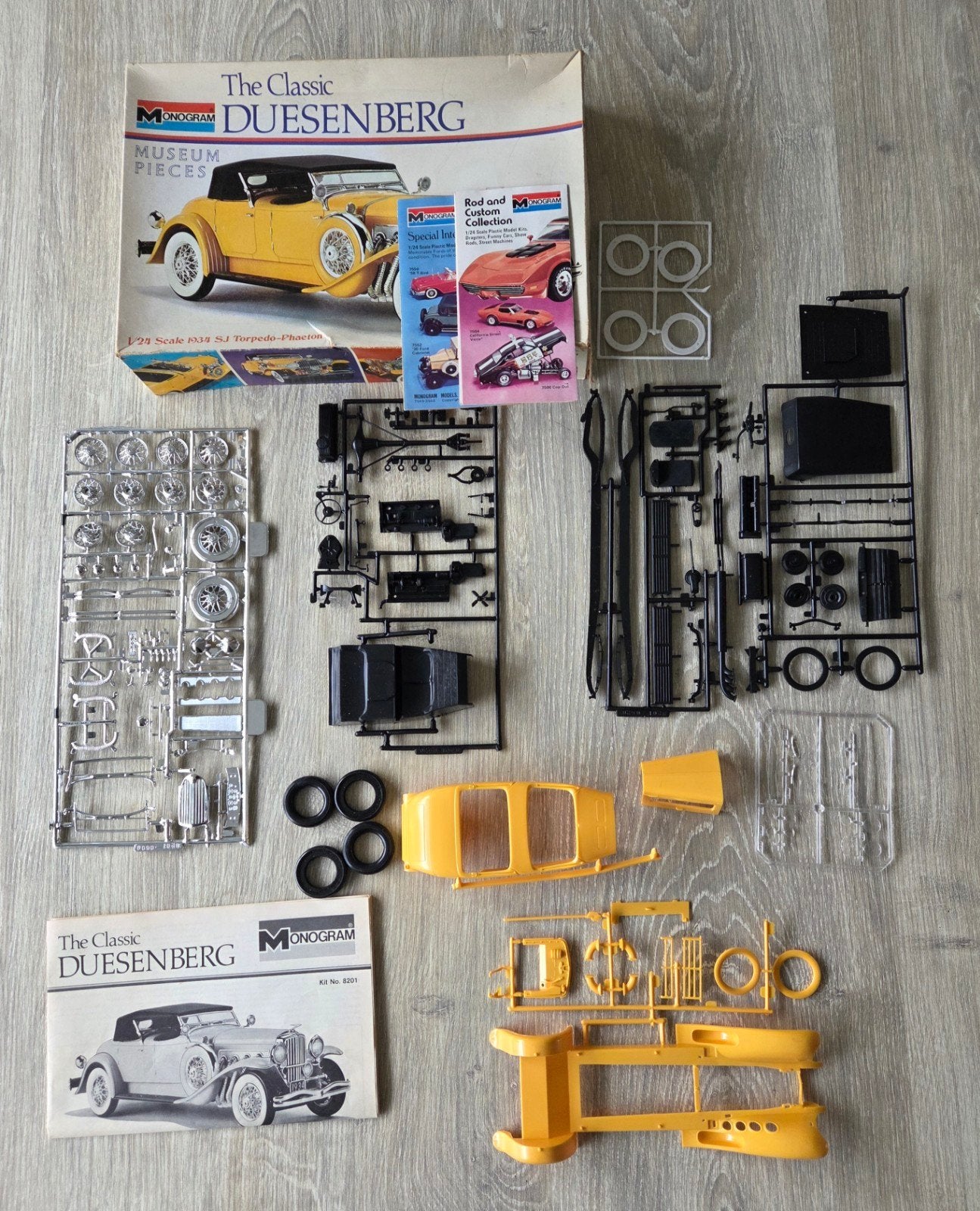 MONOGRAM 8201 DUESENBERG 1/24 uit de JAREN 70, 1:50 of kleiner, Auto, Ophalen of Verzenden, Zo goed als nieuw