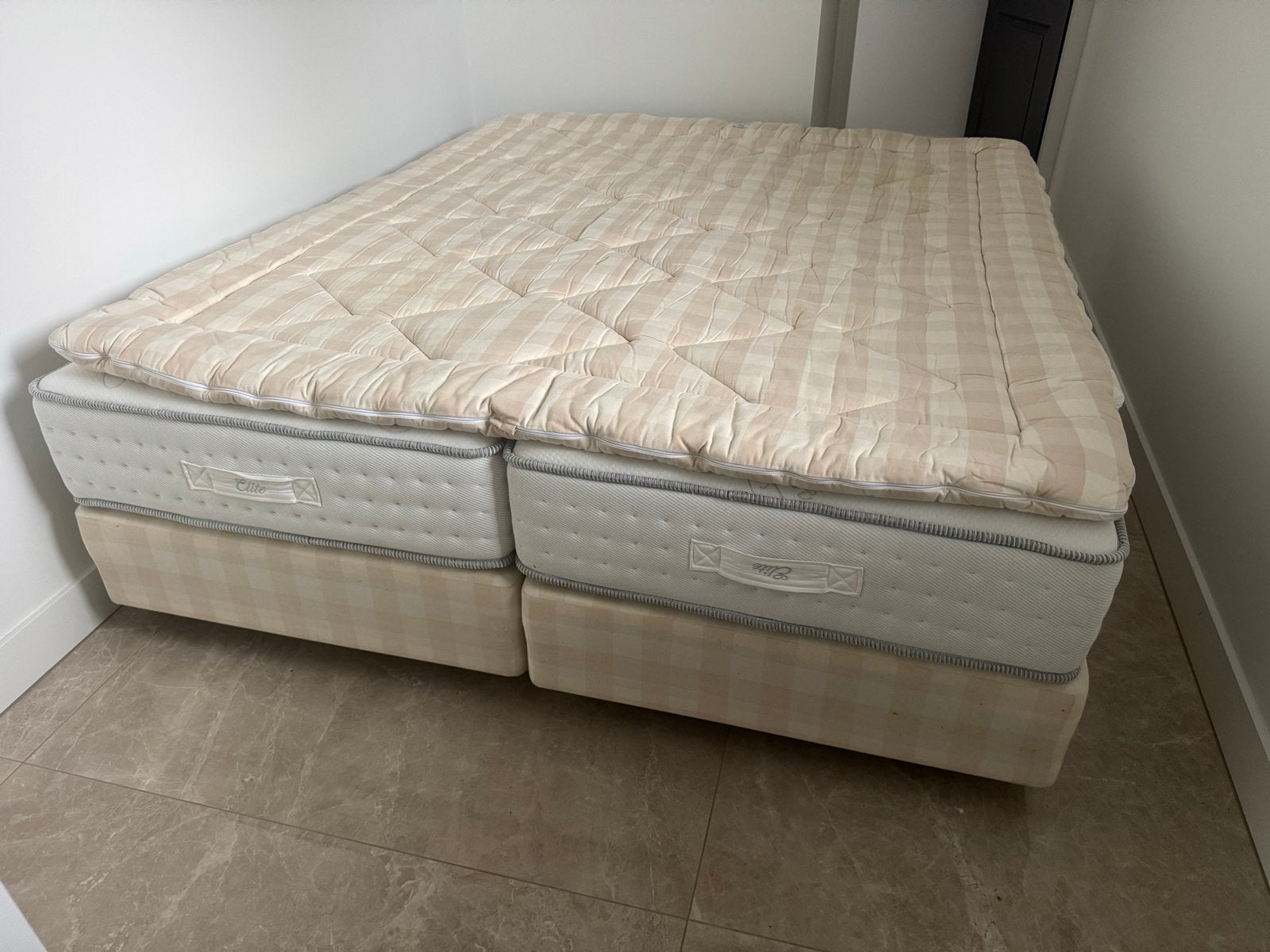Hästens boxspring 180 x 210 Elite Matras en BJX topper, Huis en Inrichting, Slaapkamer | Matrassen en Bedbodems, Ophalen, Gebruikt