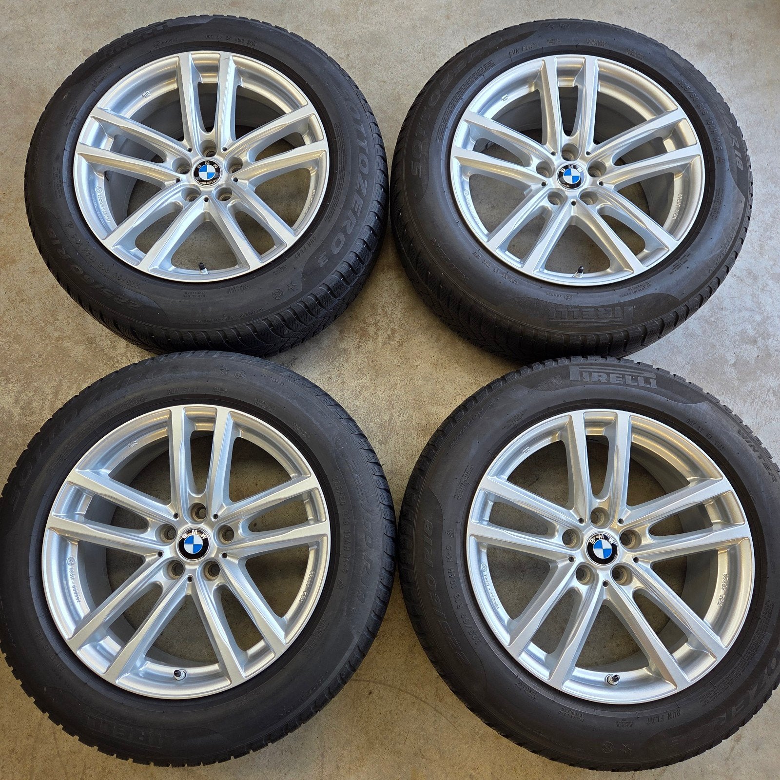 Winterbanden BMW X3 G01 225/60 R18 Pirelli Zeer Nette Set, 18 inch, Gebruikt, Bmw, Banden en Velgen