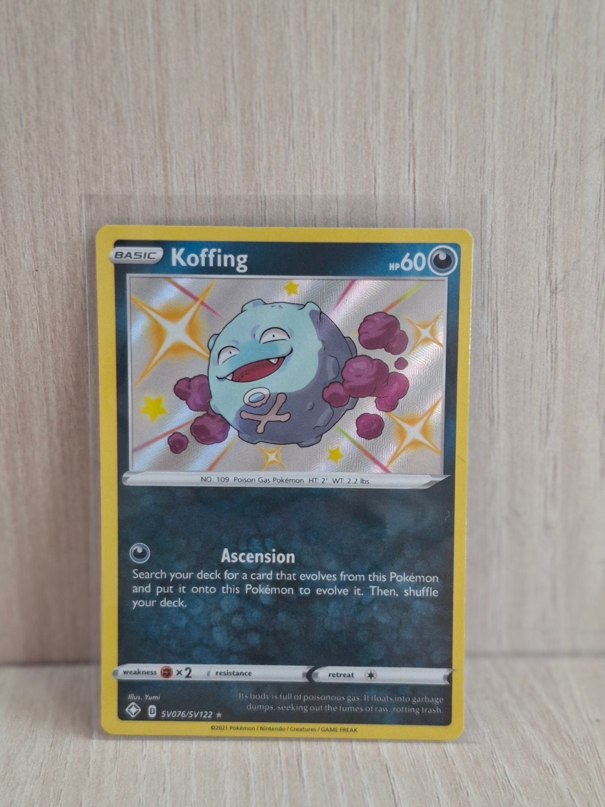Koffing Shiny Pokémon Kaart - SV076/SV122, Ophalen of Verzenden, Zo goed als nieuw, Losse kaart, Foil